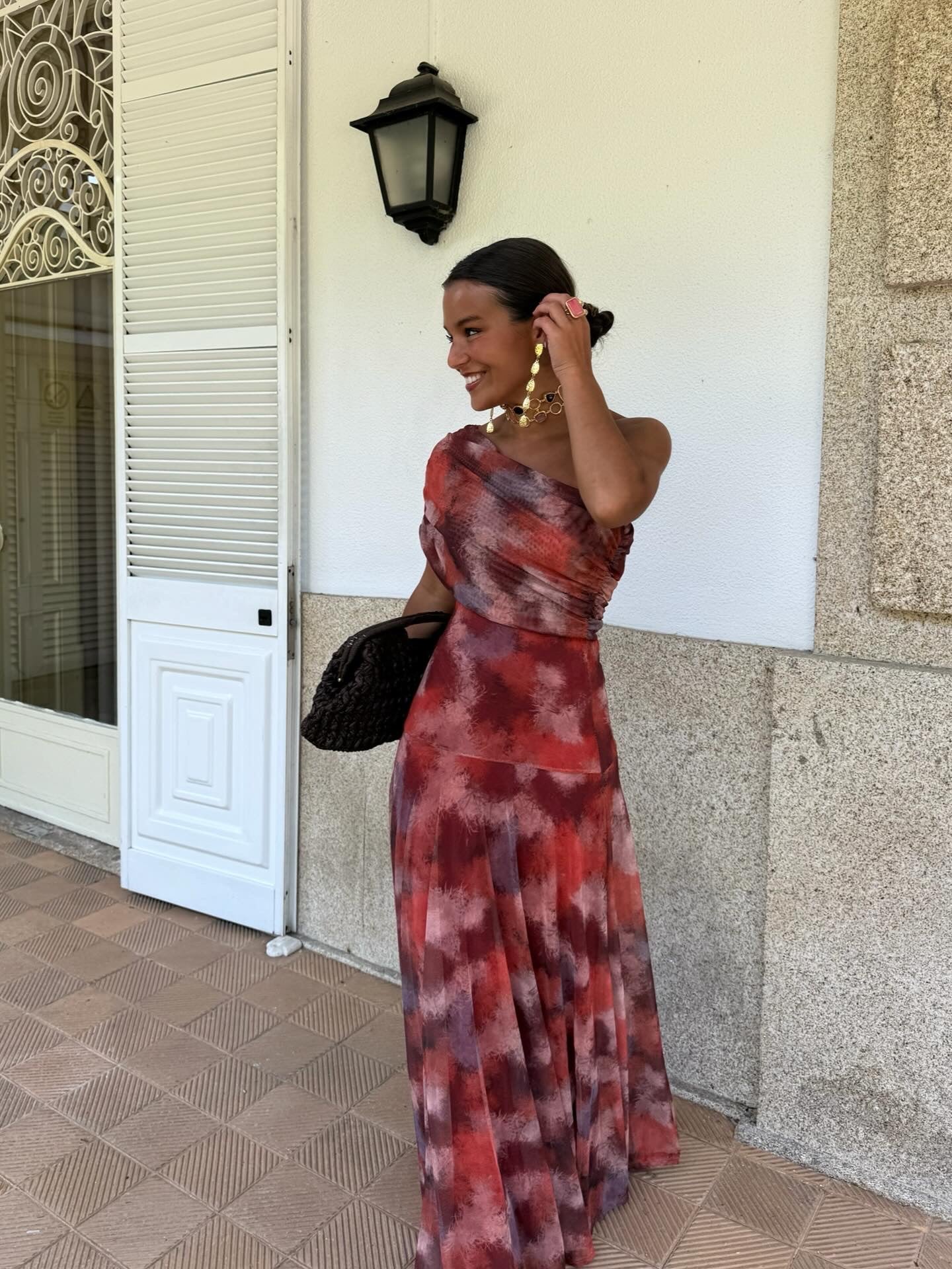 MIRA | Long Low-Cut Dress