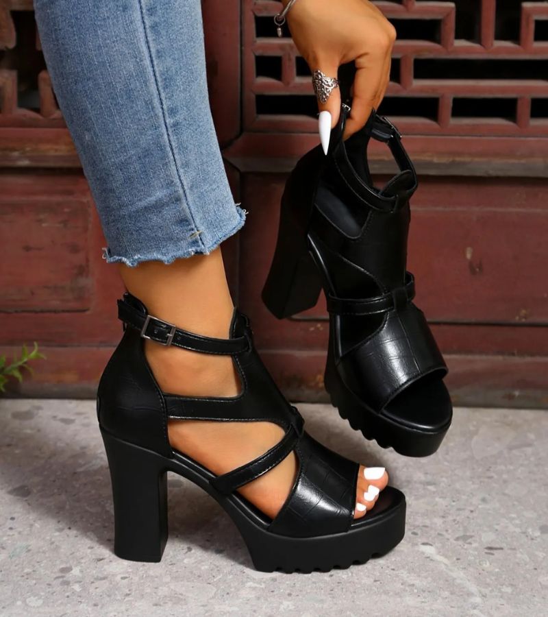 MHARIA | Chunky Sandals