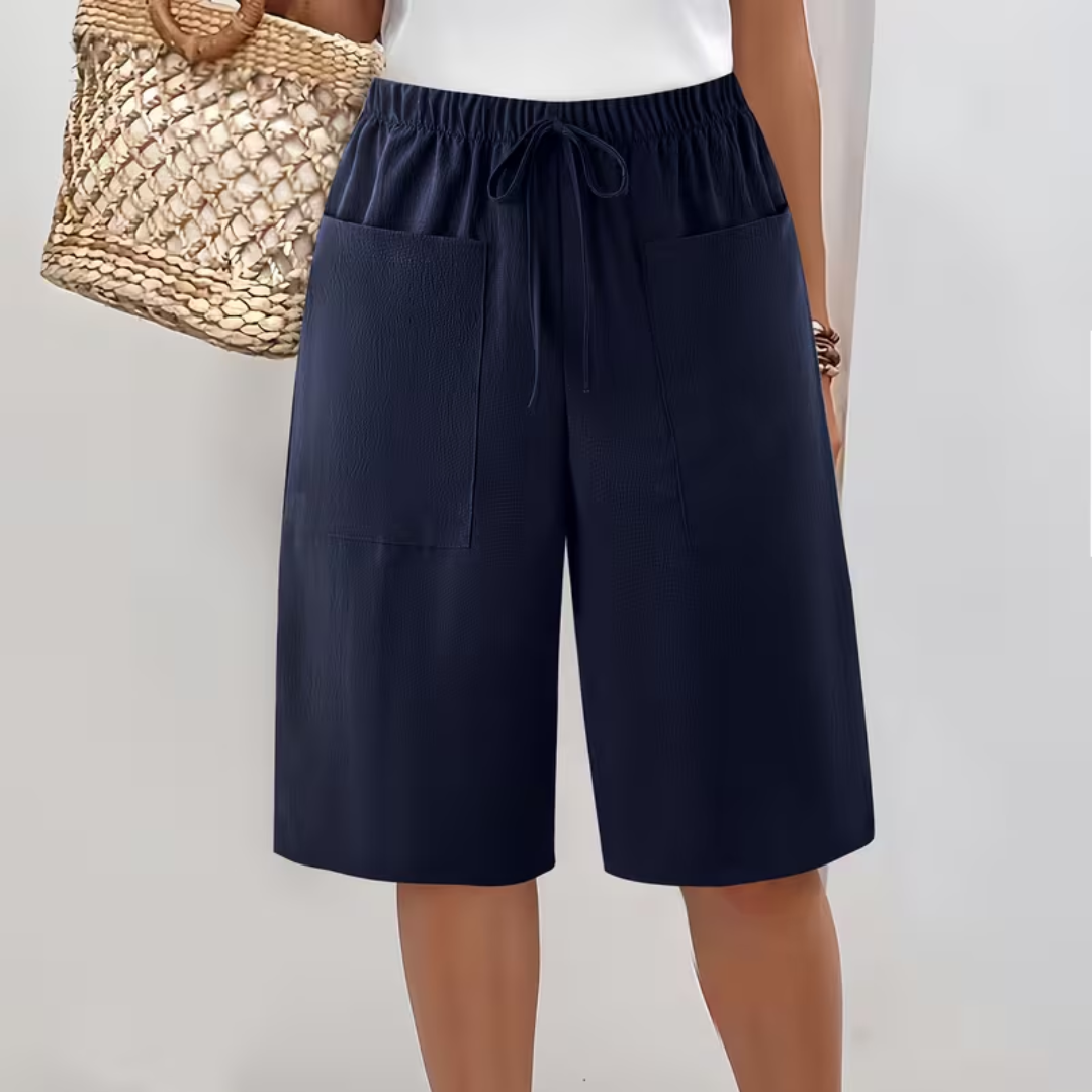 CAMILLA | Loose Shorts with Elastic Waist