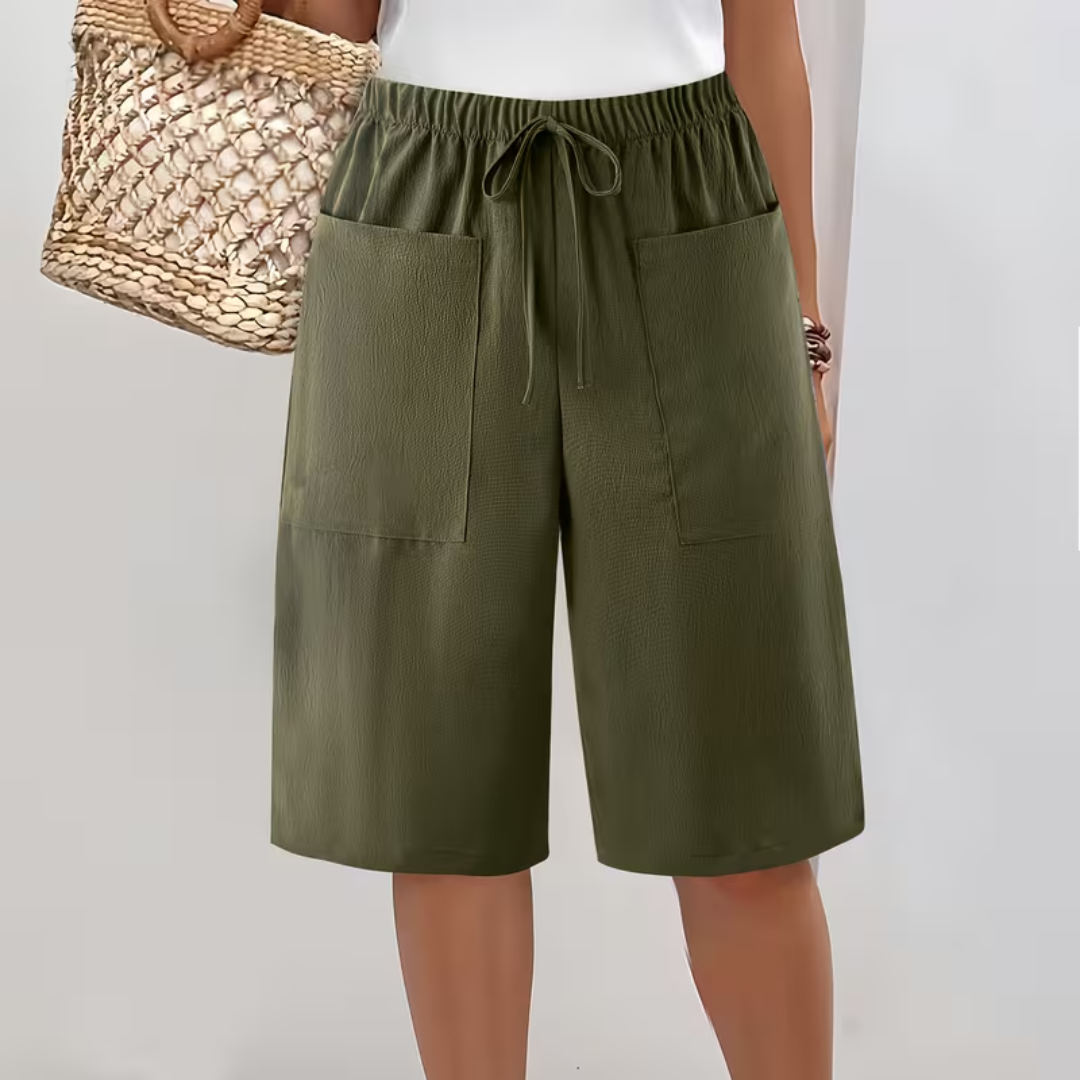 CAMILLA | Loose Shorts with Elastic Waist