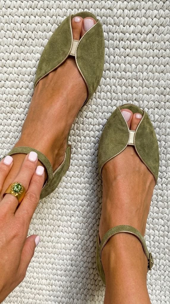 OLIVIA | Comfortable Walking Sandals