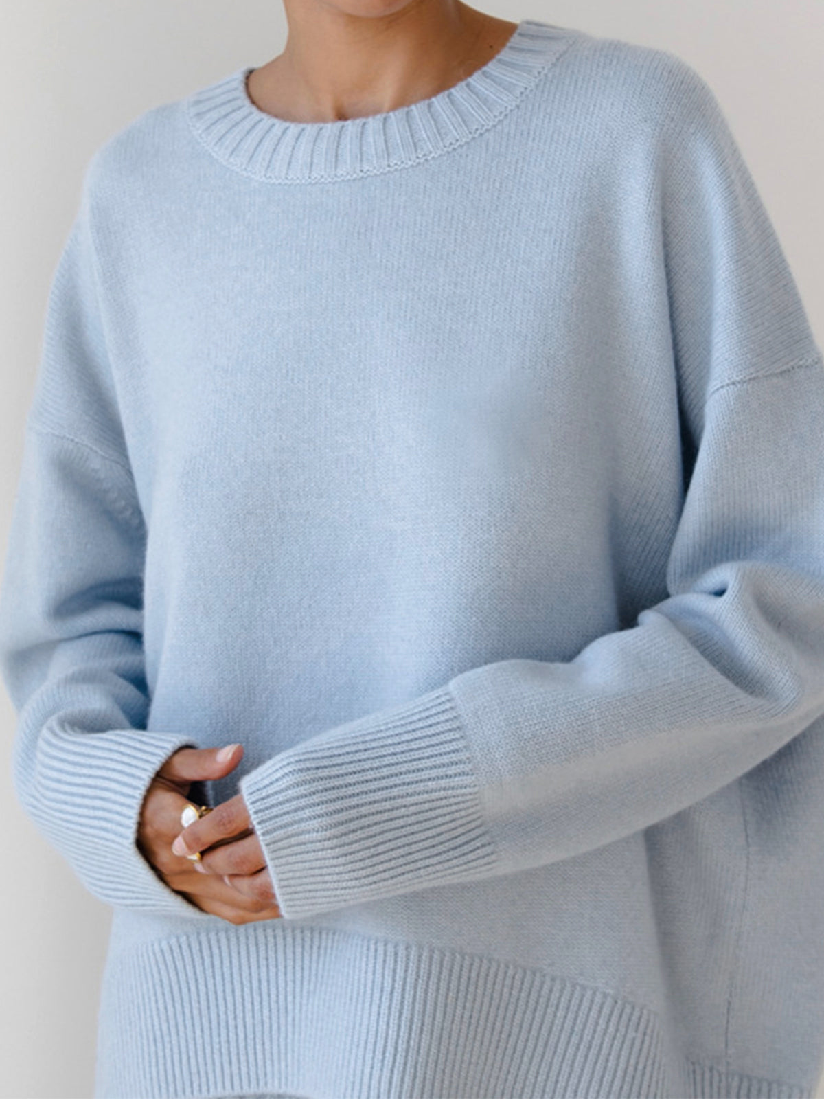 MARA | Oversized Crewneck Wool Knit Sweater