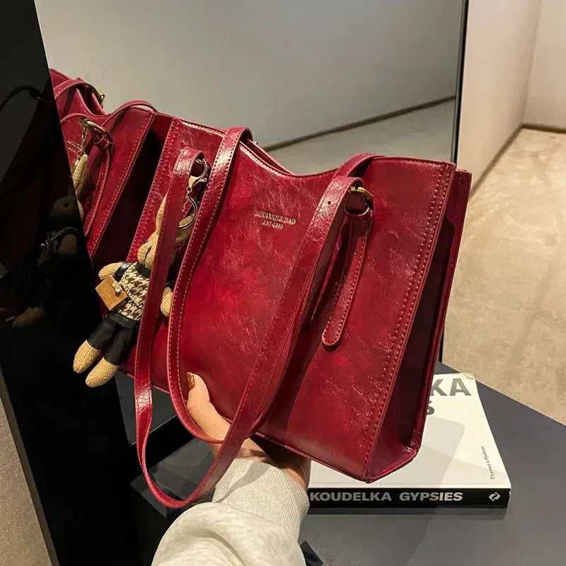 STELA | Women's Shoulder Bag