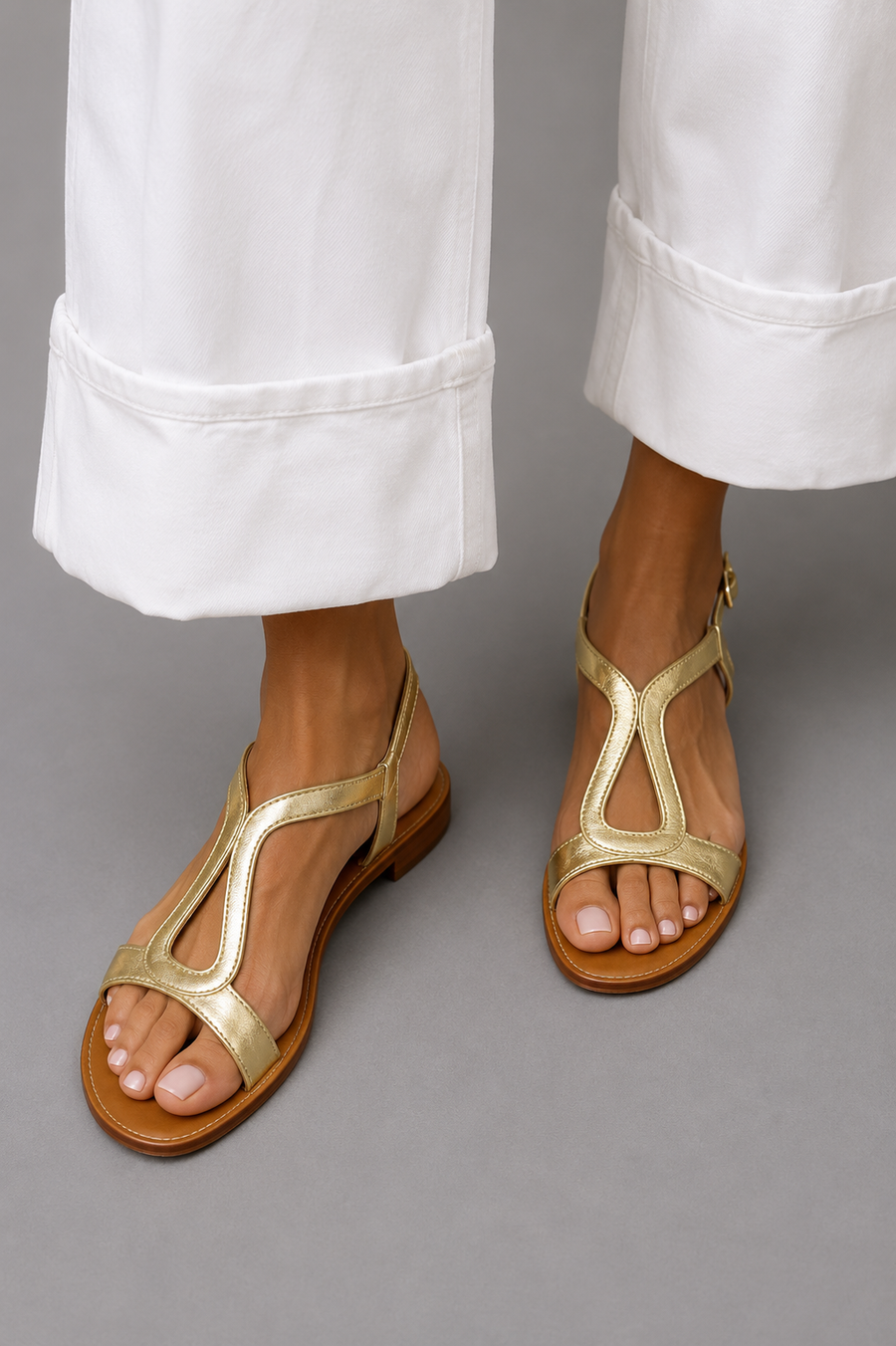 LUVIA | Flat Sandals