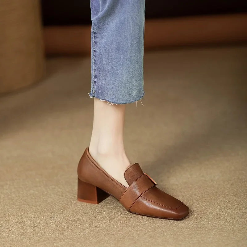 EMMA | Metallic Accent Loafers