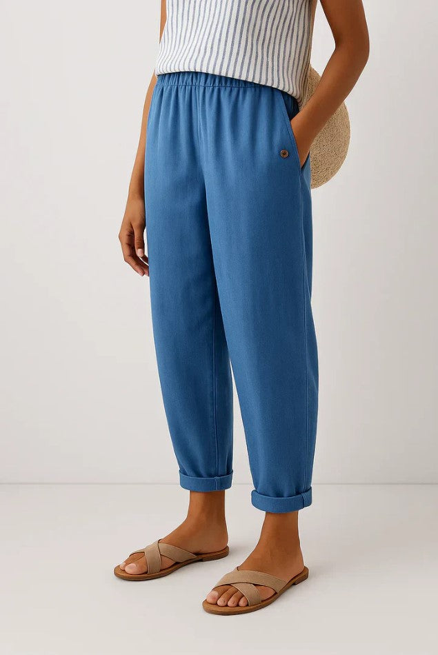 EVIE | Lightweight Wide-Leg Trousers