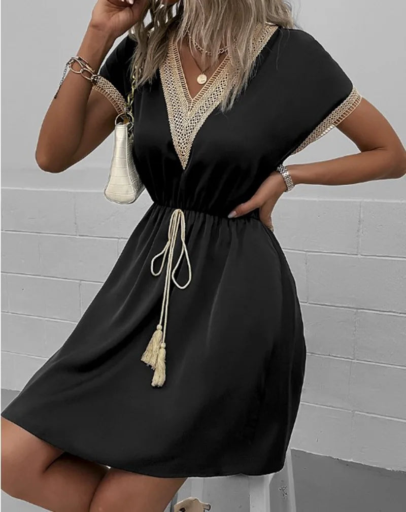 ISLA | Chic V-Neck Boho Dress