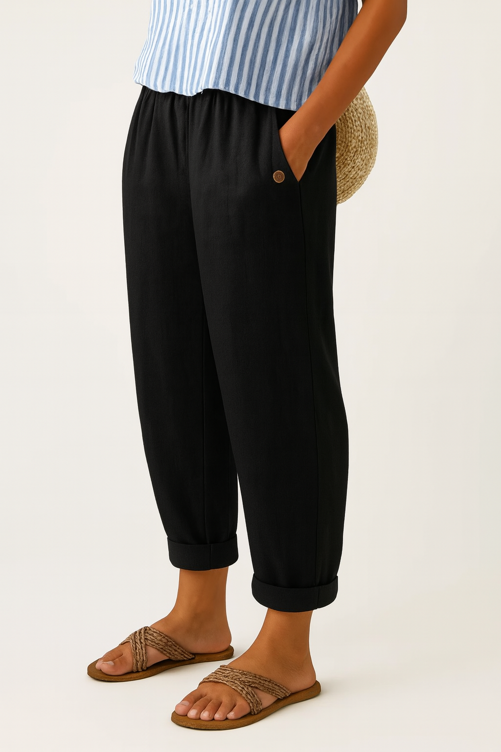 EVIE | Lightweight Wide-Leg Trousers