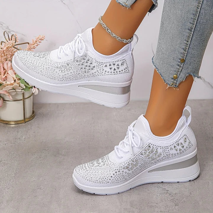 LOLA | Comfort Sneakers