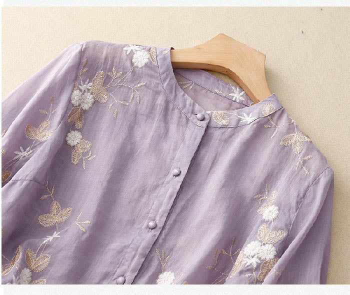 SHAYNE | Embroidered Floral Blouse
